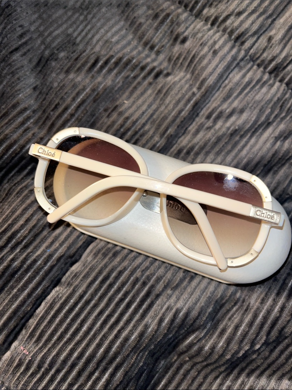 Chloe Cream Round Sunglasses with Gradient Brown Lenses - Picture 4 of 12